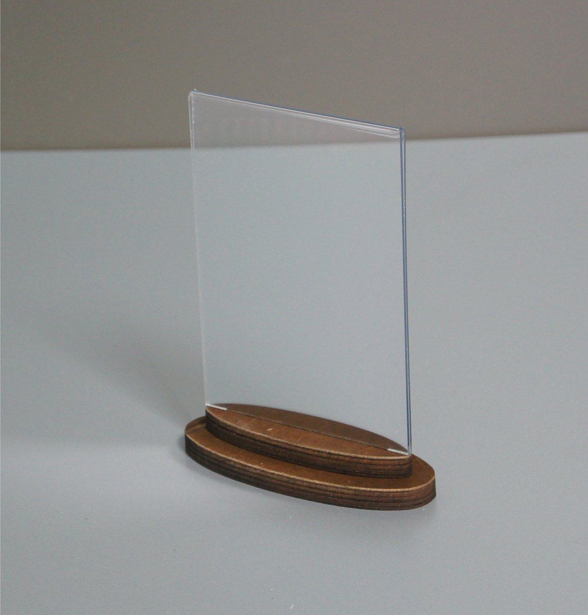 Тейбл тент с деревянным фигурным основанием для формата А6, арт. 14206/o